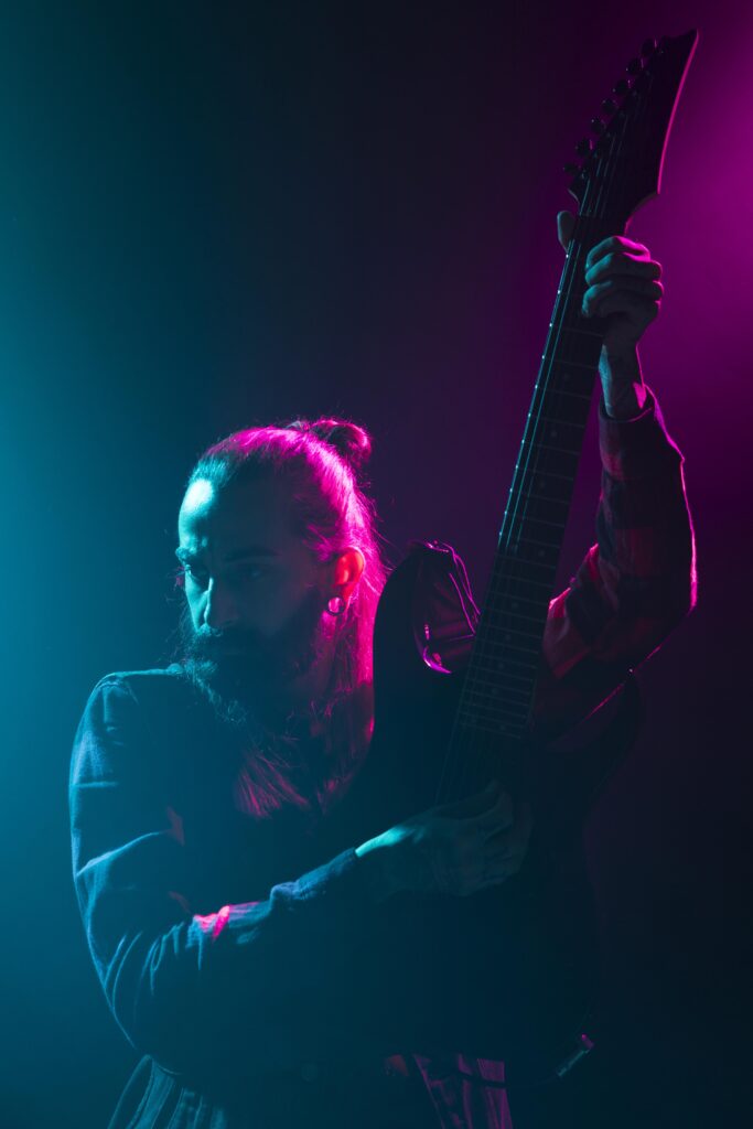 IPTV Suisse 1 artist-playing-guitar-stage-medium-shot